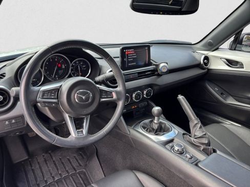 Used 2021 MAZDA MX-5 Miata RF Grand Touring RWD image 11