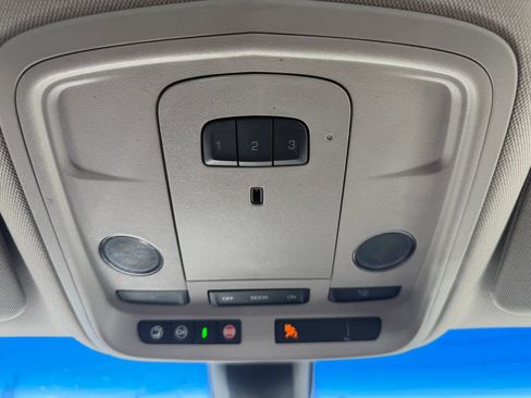 Used 2017 Cadillac XTS FWD image 27