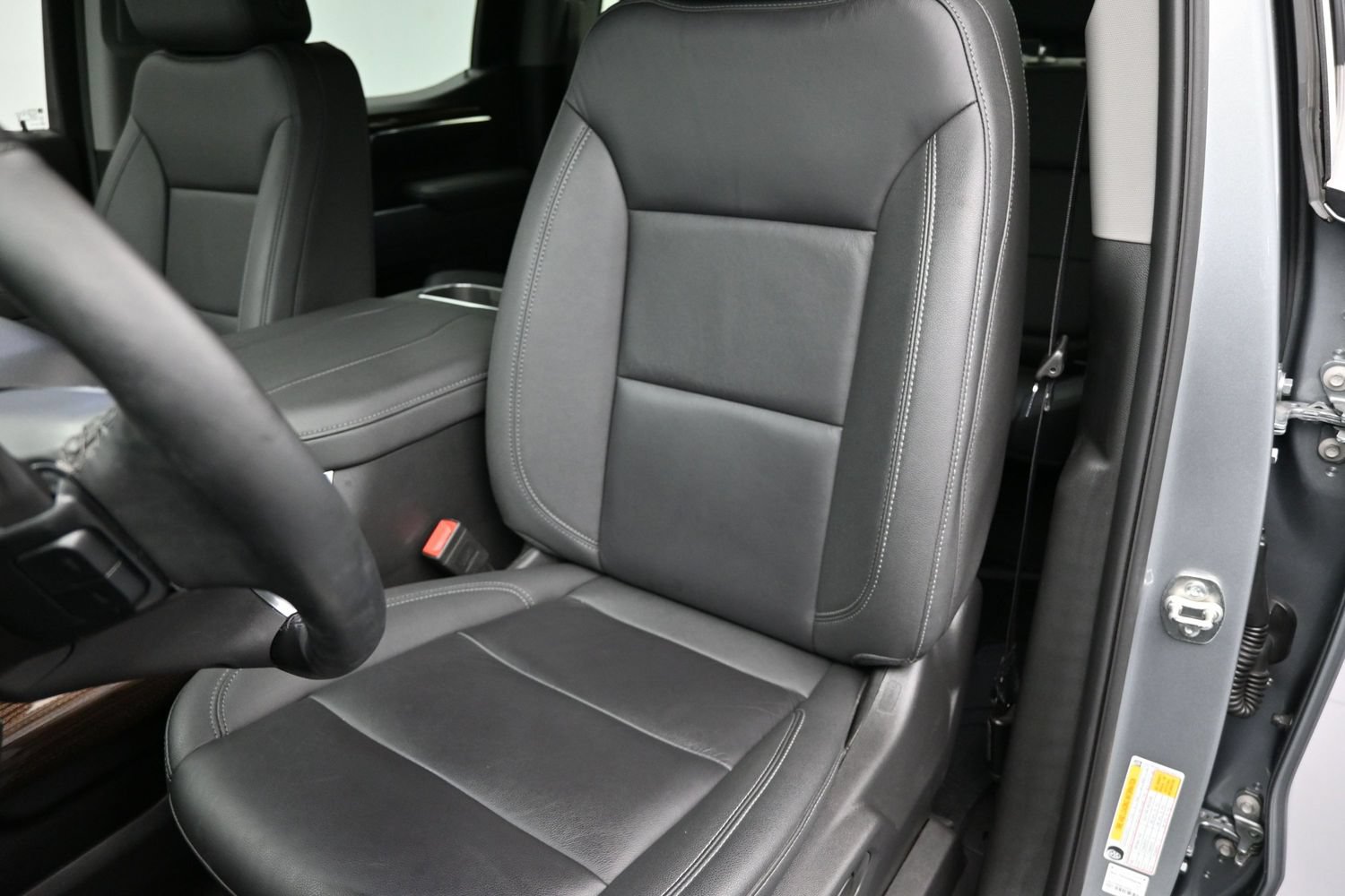 Used 2025 Chevrolet Silverado 1500 RST w/ Convenience Package II AWD/4WD image 21