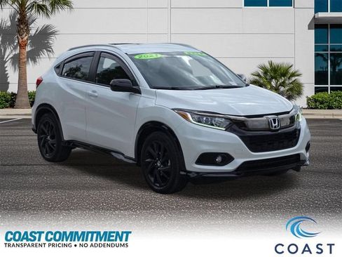 Used 2021 Honda HR-V Sport image 3