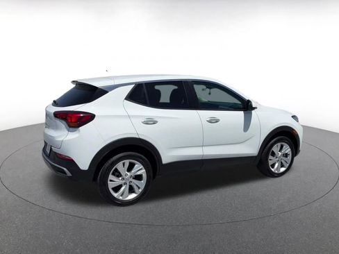 Used 2025 Buick Encore GX Preferred AWD/4WD image 14