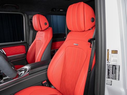Used 2025 Mercedes-Benz G 63 AMG 4MATIC image 17