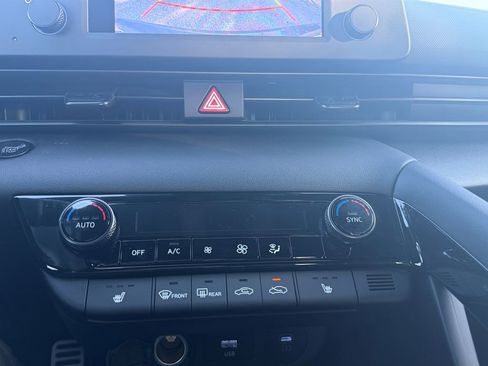 New 2026 Hyundai Elantra SEL Sport FWD image 18