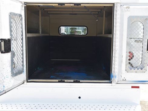 Used 2015 Ford F250 XL AWD/4WD image 6