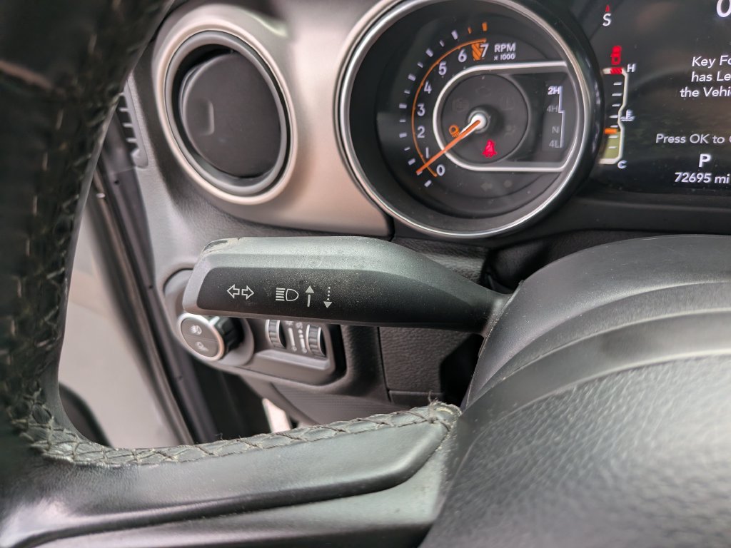 Used 2020 Jeep Gladiator Sport w/ Quick Order Package 24S AWD/4WD image 32