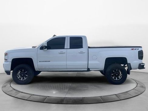 Used 2018 Chevrolet Silverado 1500 LT w/ All Star Edition AWD/4WD image 2