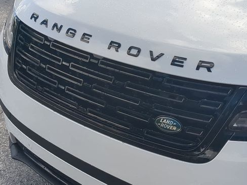 New 2026 Land Rover Range Rover Velar S AWD/4WD image 12