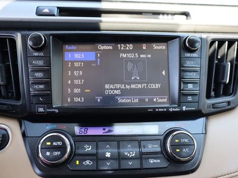 Used 2017 Toyota RAV4 Limited AWD/4WD image 26