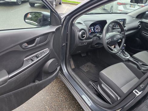 Used 2019 Hyundai Kona SE FWD image 20