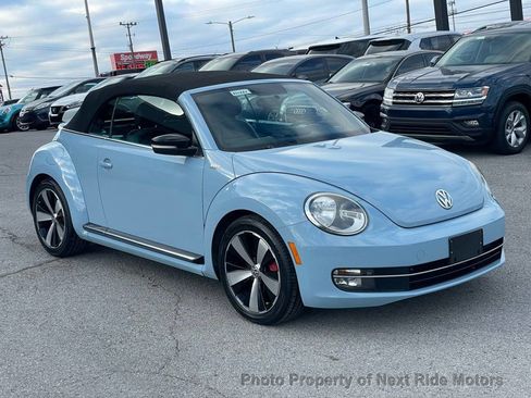 Used 2013 Volkswagen Beetle Turbo 60's Edition image 4