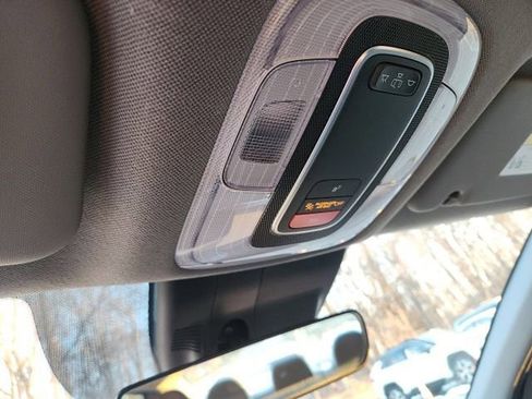 Used 2023 Hyundai Elantra SEL w/ Convenience Package image 24