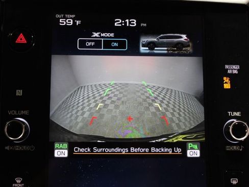 Used 2024 Subaru Ascent Premium w/ Convenience Package image 4