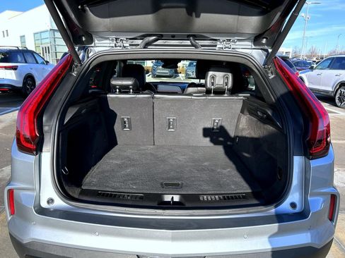 Used 2024 Cadillac XT4 Premium Luxury image 21