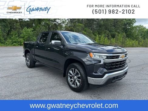 Used 2023 Chevrolet Silverado 1500 LT AWD/4WD image 3
