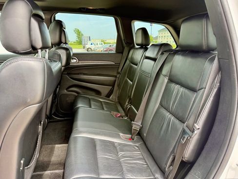 Used 2015 Jeep Grand Cherokee Limited AWD/4WD image 12