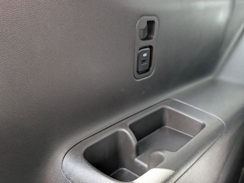 Used 2019 Chevrolet Traverse LT w/ LPO, Floor Liner Package image 17