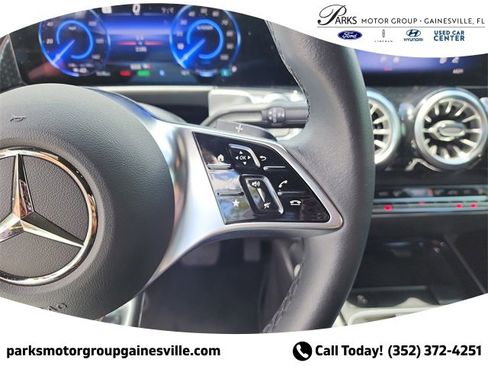 Used 2024 Mercedes-Benz EQB 250+ image 25