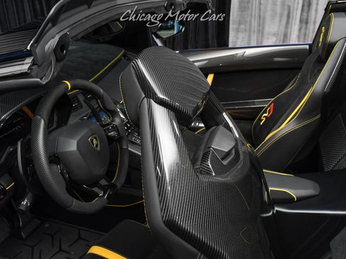 Used 2021 Lamborghini Aventador SVJ AWD/4WD image 20