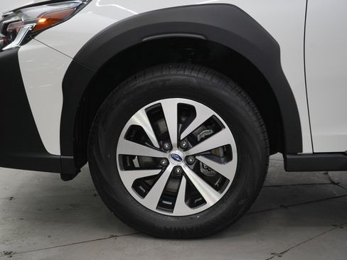 Used 2024 Subaru Outback Premium AWD/4WD image 28