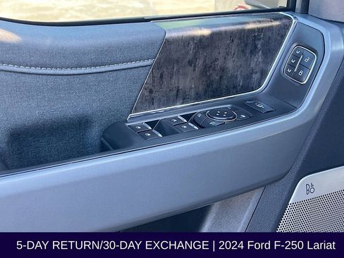 Used 2024 Ford F250 Lariat image 23