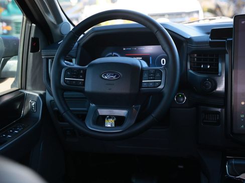 Used 2025 Ford F150 Lightning Flash AWD/4WD image 31