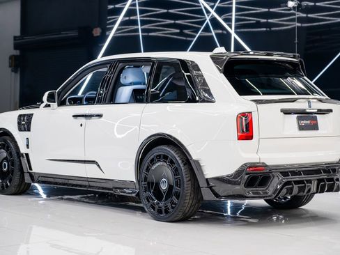 Used 2026 Rolls-Royce Cullinan image 15