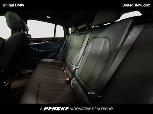 Used 2025 BMW X4 xDrive30i image 13