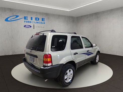 Used 2003 Ford Escape XLT AWD/4WD image 8