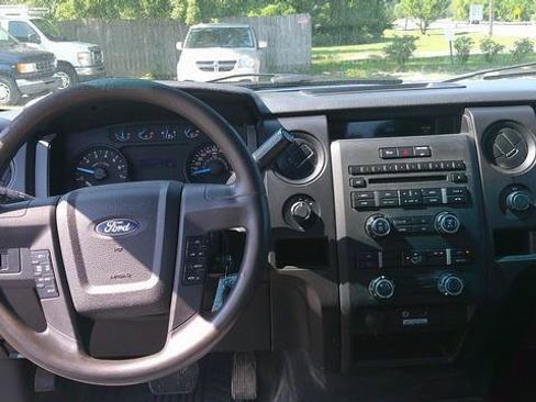 Used 2013 Ford F150 STX w/ Mid Equipment Group AWD/4WD image 10
