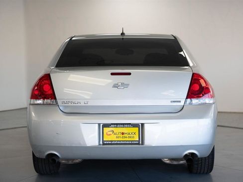 Used 2014 Chevrolet Impala LT w/ LT Sunroof Package FWD image 6