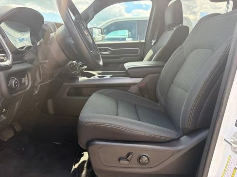 Used 2023 RAM 1500 Big Horn AWD/4WD image 4