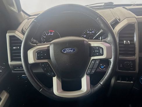 Used 2019 Ford F350 Lariat w/ Lariat Ultimate Package AWD/4WD image 14