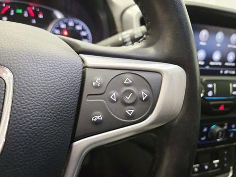 Used 2019 GMC Terrain SLT w/ Preferred Package image 17