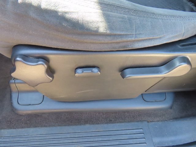 Used 2007 Chevrolet Silverado 2500 LT w/ Suspension Package, Off-Road AWD/4WD image 18