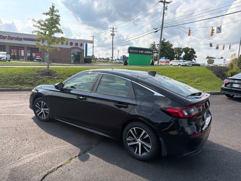 Used 2023 Honda Civic LX image 15