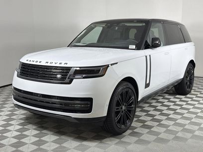 New 2025 Land Rover Range Rover Long Wheelbase SE