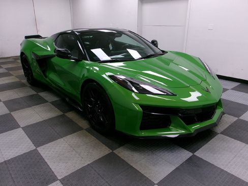 New 2026 Chevrolet Corvette Z06 w/ Stealth Interior Trim Package image 19