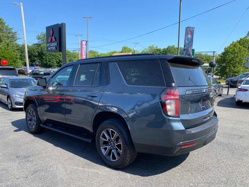 Used 2021 Chevrolet Tahoe Z71 w/ Z71 Signature Package image 3
