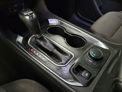 Used 2019 Chevrolet Traverse LS w/ LPO, Floor Liner Package image 26