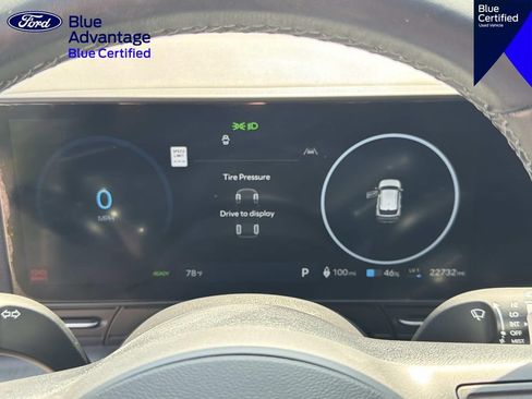 Used 2024 Hyundai Kona SEL FWD image 25