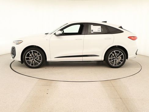 New 2026 Audi Q5 Prestige AWD/4WD image 2