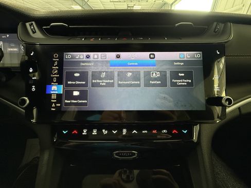New 2026 Jeep Grand Cherokee L Limited AWD/4WD image 34