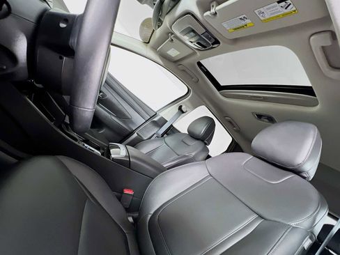 Certified 2025 Hyundai Tucson SEL image 21