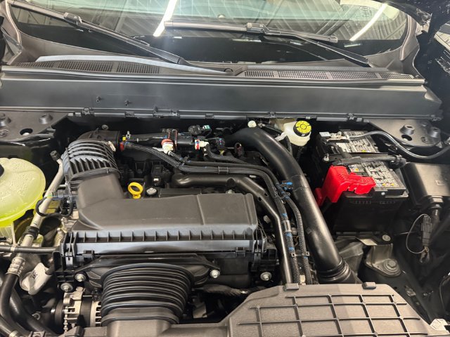 Used 2026 Ford Maverick Lobo AWD/4WD image 6