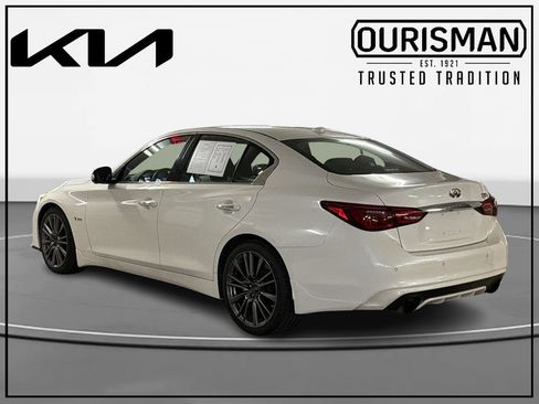 Used 2018 INFINITI Q50 Red Sport 400 w/ Cargo Package (L95) RWD image 3