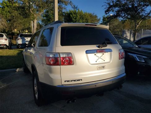 Used 2012 GMC Acadia SLE image 6