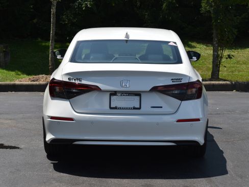 New 2026 Honda Civic Sport Touring image 7