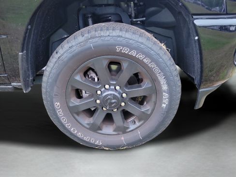 Used 2025 RAM 2500 Laramie AWD/4WD image 14