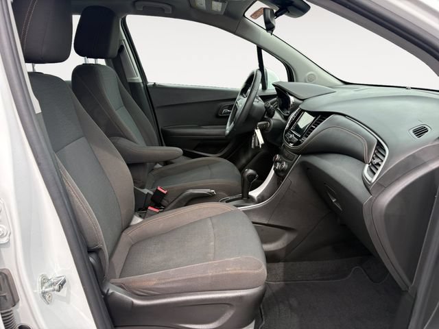 Used 2018 Chevrolet Trax LS FWD image 15