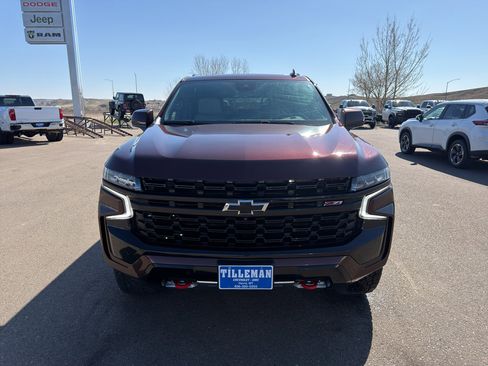 Used 2023 Chevrolet Suburban Z71 w/ Off-Road Capability Package AWD/4WD image 6